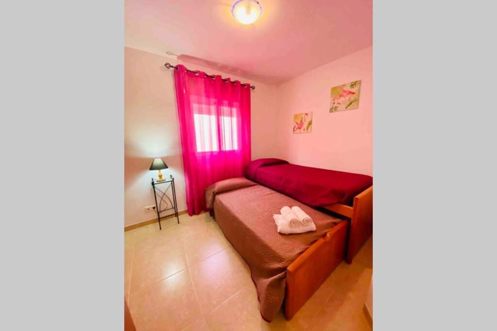 “Smile Nerja” Chic Apartment With Wifi, 4 Guests Luaran gambar