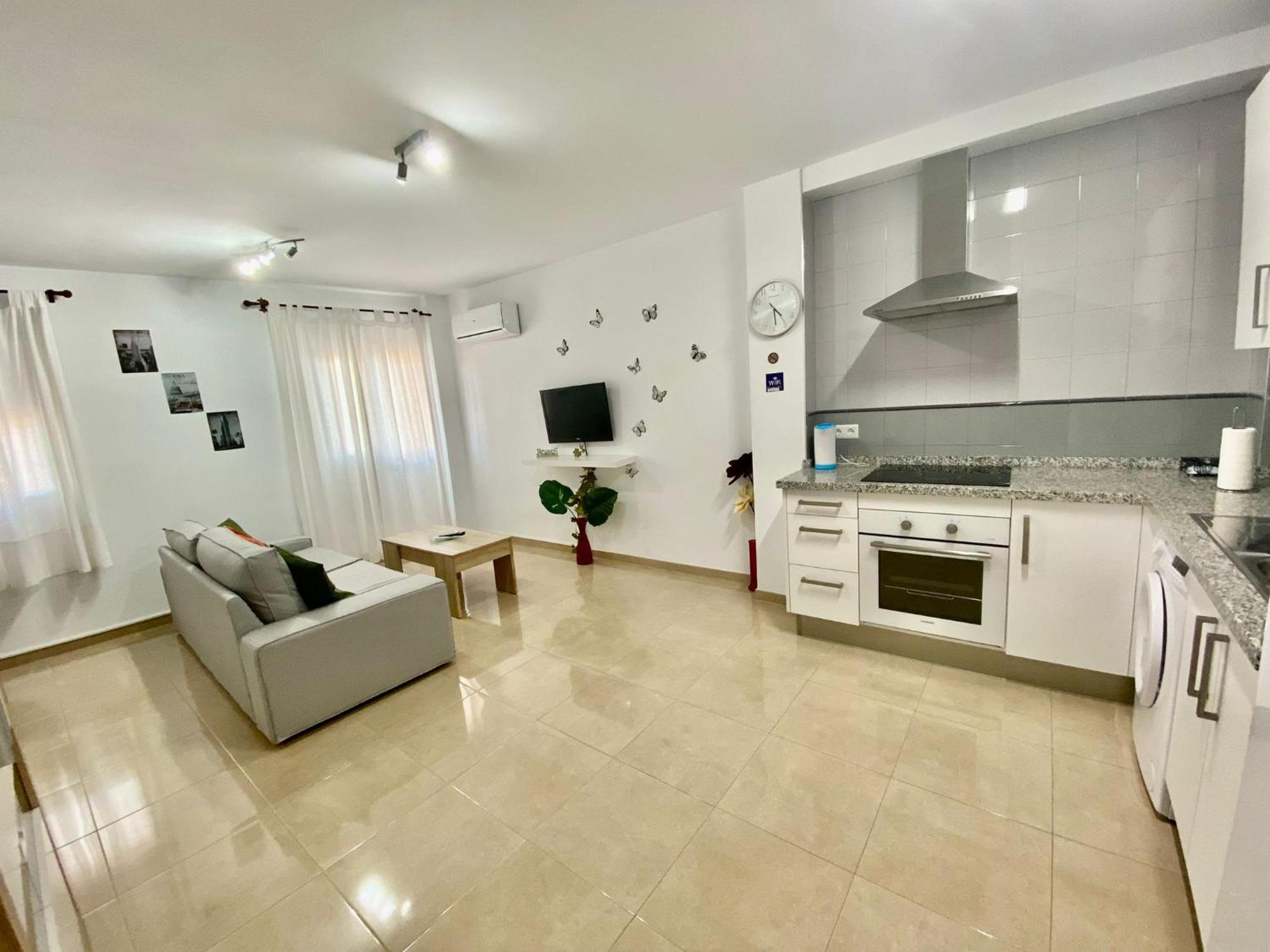 “Smile Nerja” Chic Apartment With Wifi, 4 Guests Luaran gambar